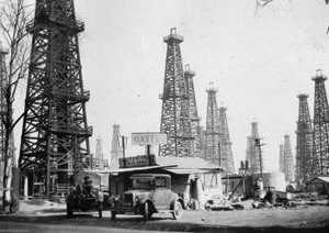 Reference photo of Signal Hill, California during 1926 oil rush.
