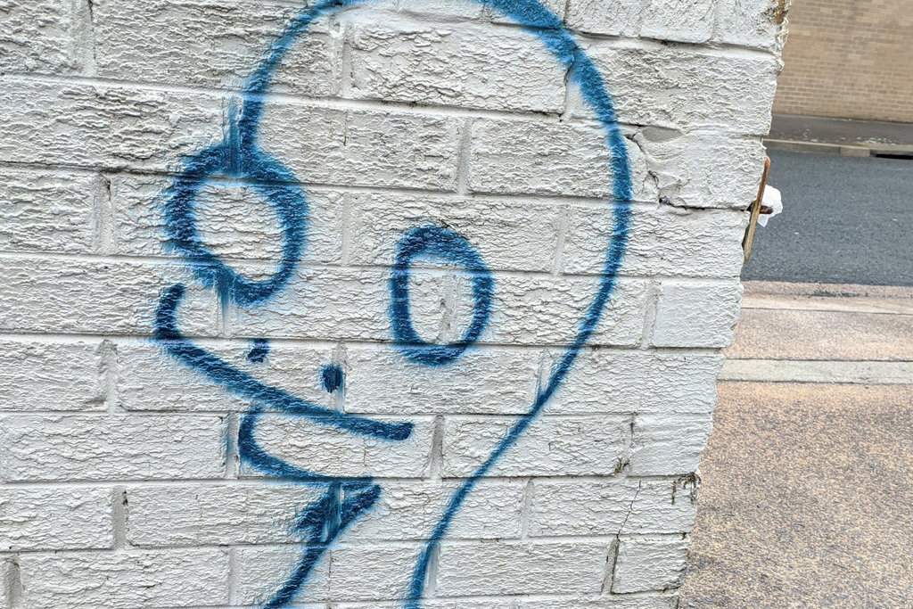 Alien dude Canberra graffiti tag